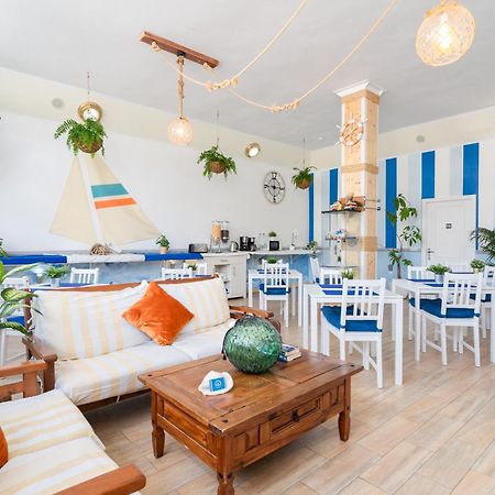 Hostel Neon Tenerife Guaza Екстер'єр фото