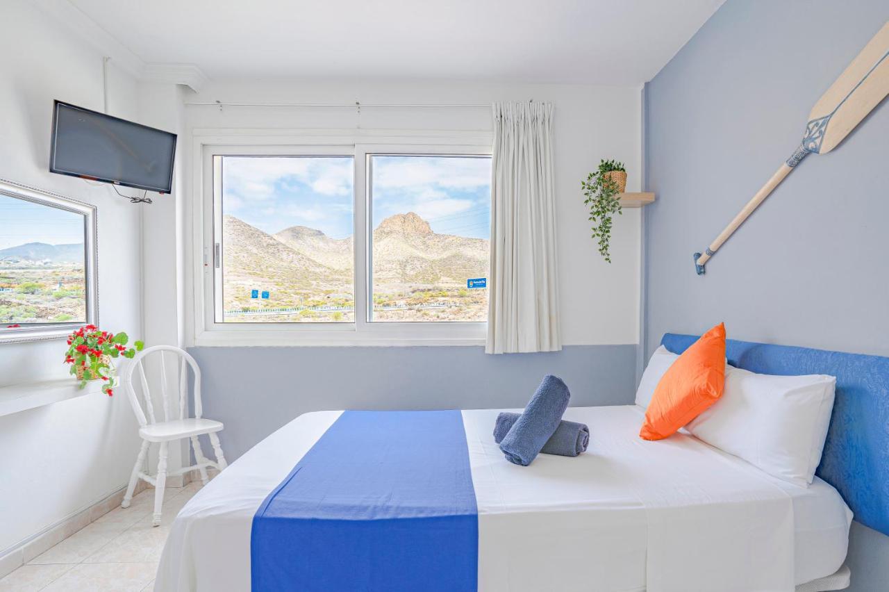 Hostel Neon Tenerife Guaza Екстер'єр фото